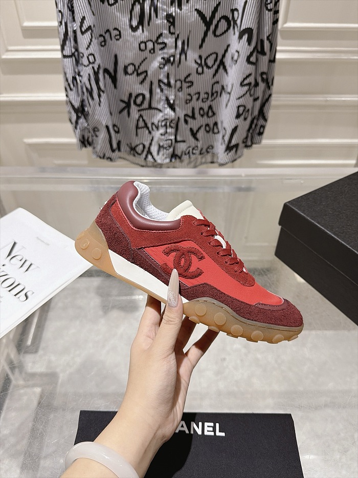 Chanel Mixed fibers, suede calfskin Sneaker