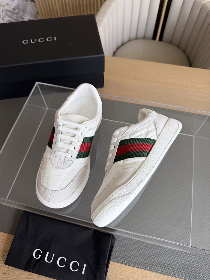 Women's Screener sneaker