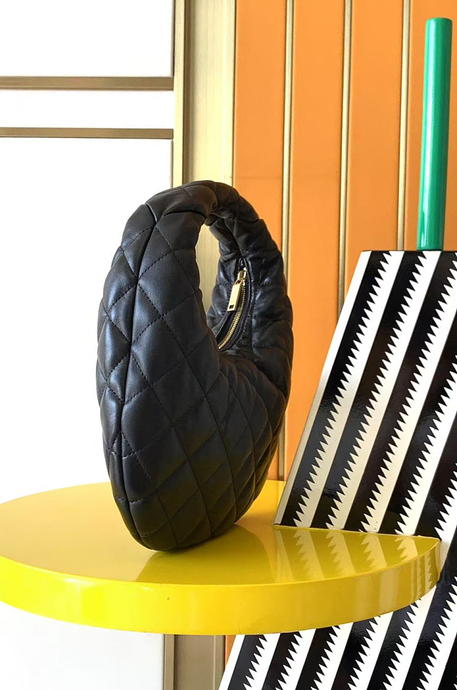 ICARINO in Quilted Nappa