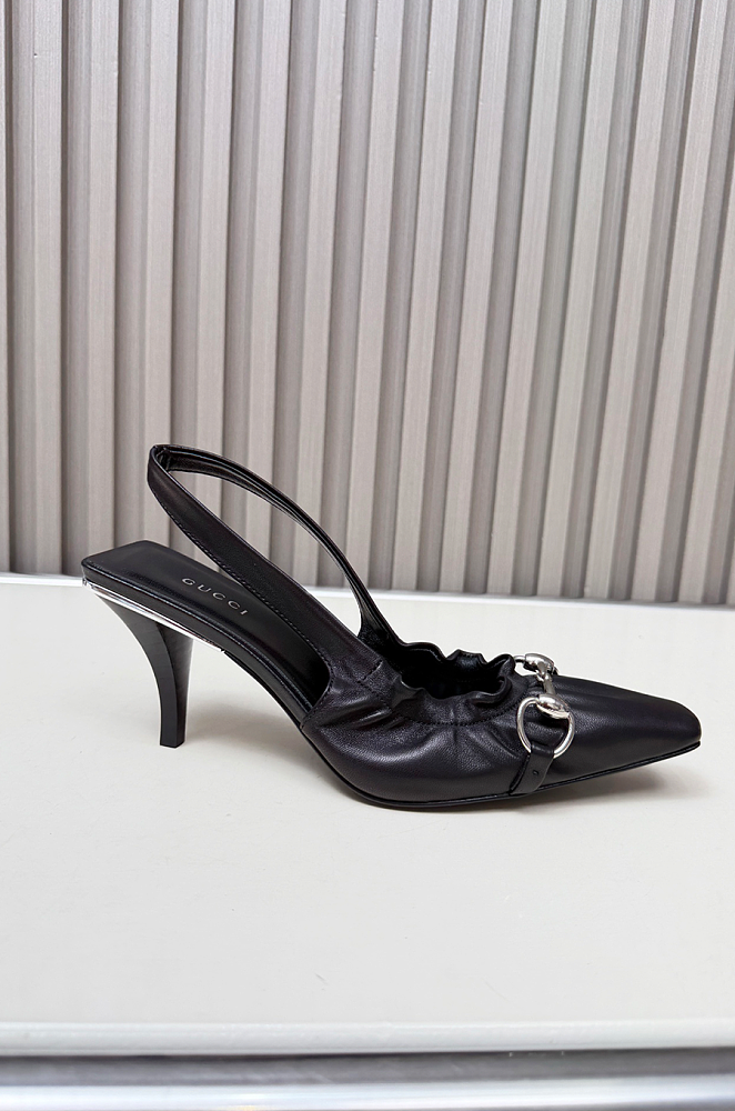 Women's Vittoria Slingback Pump with Elastic