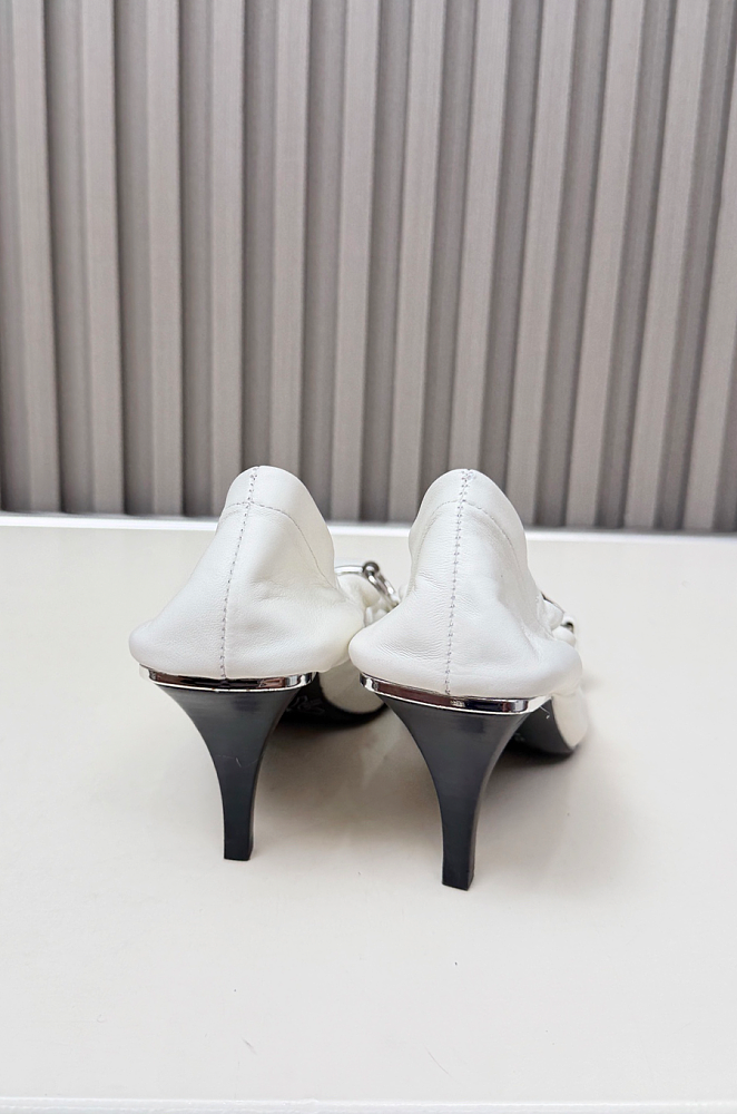 Vittoria 75 Horsebit-embellished Lambskin Pumps White
