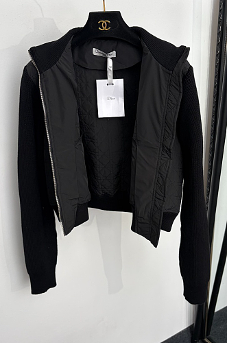 Zipped Cropped Macrocannage Jacket