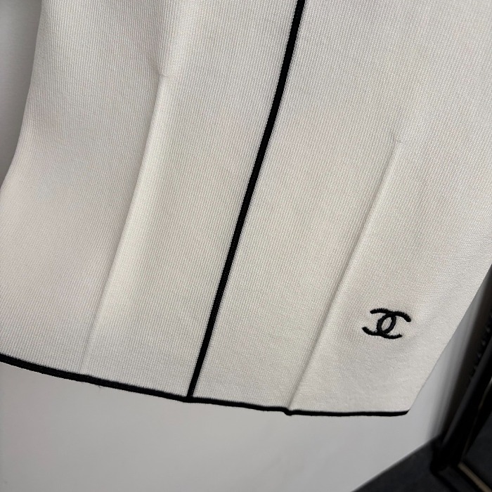 Chanel Wool Jersey Top with Black Trim