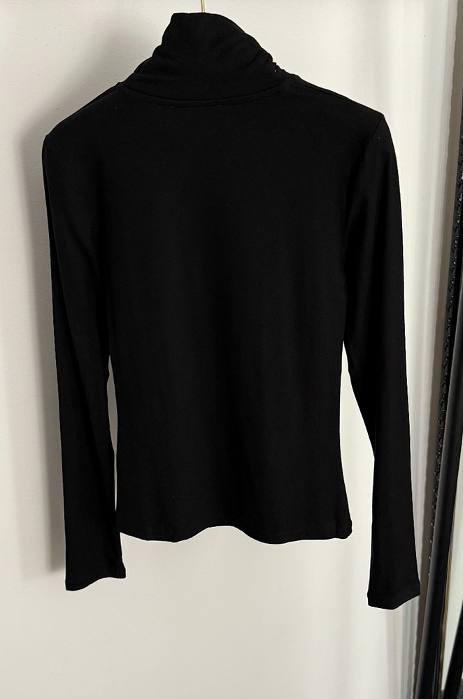 Turtle Neck Sweater Top