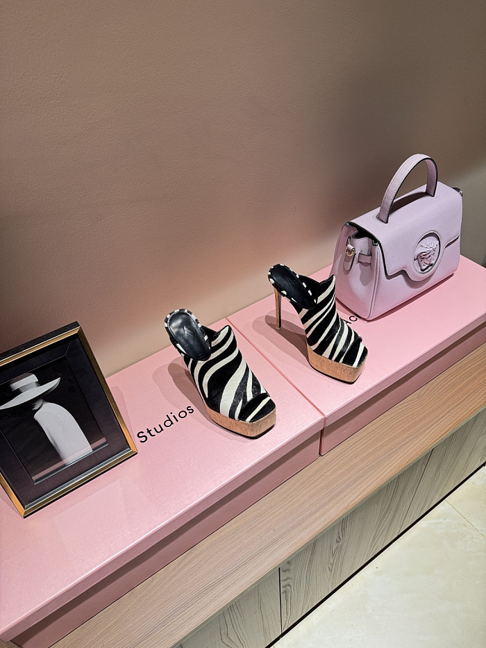 140mm Irmelin Heeled Mules
