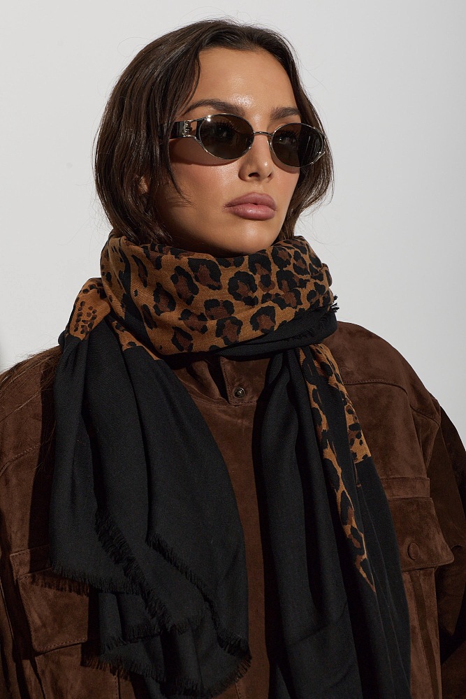 SL Oval Sunglasses with Metal Frame