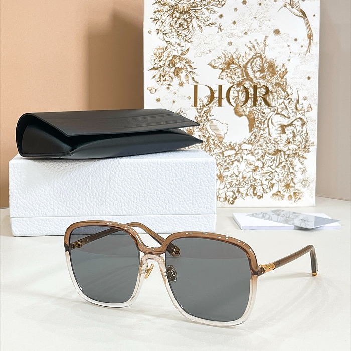 Dior Twincolors S1F Shiny Burgundy and Transparent Pink Square Sunglasses