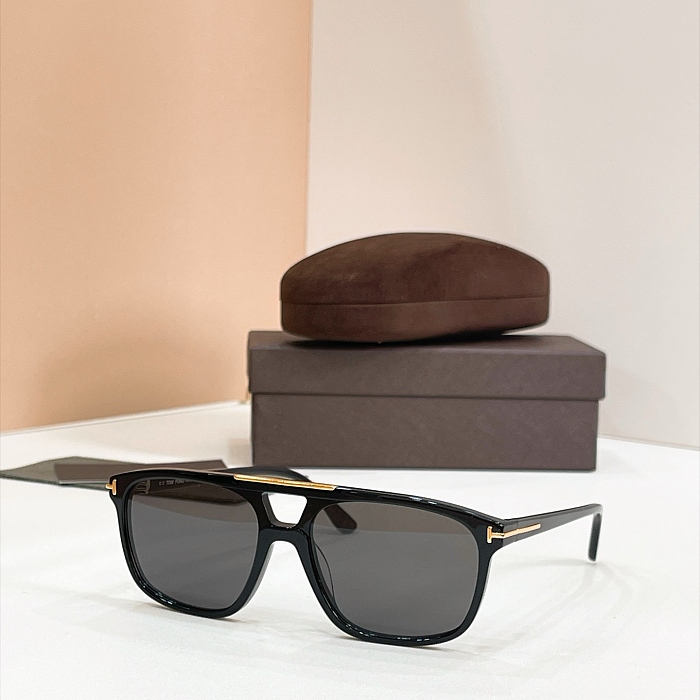 TOM FORD  Brianna Sunglasses