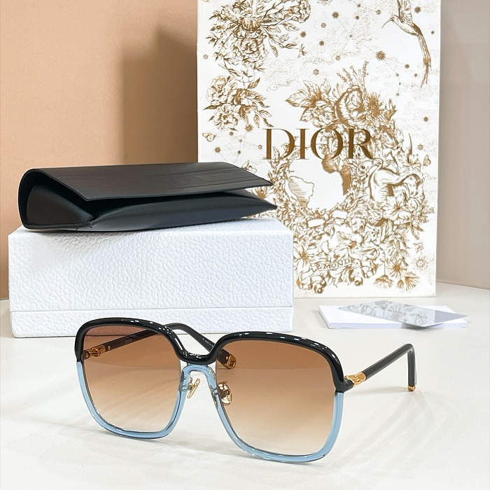 Dior Twincolors S1F Shiny Burgundy and Transparent Pink Square Sunglasses