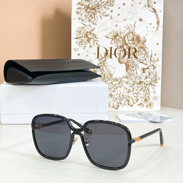 Dior Twincolors S1F Shiny Burgundy and Transparent Pink Square Sunglasses