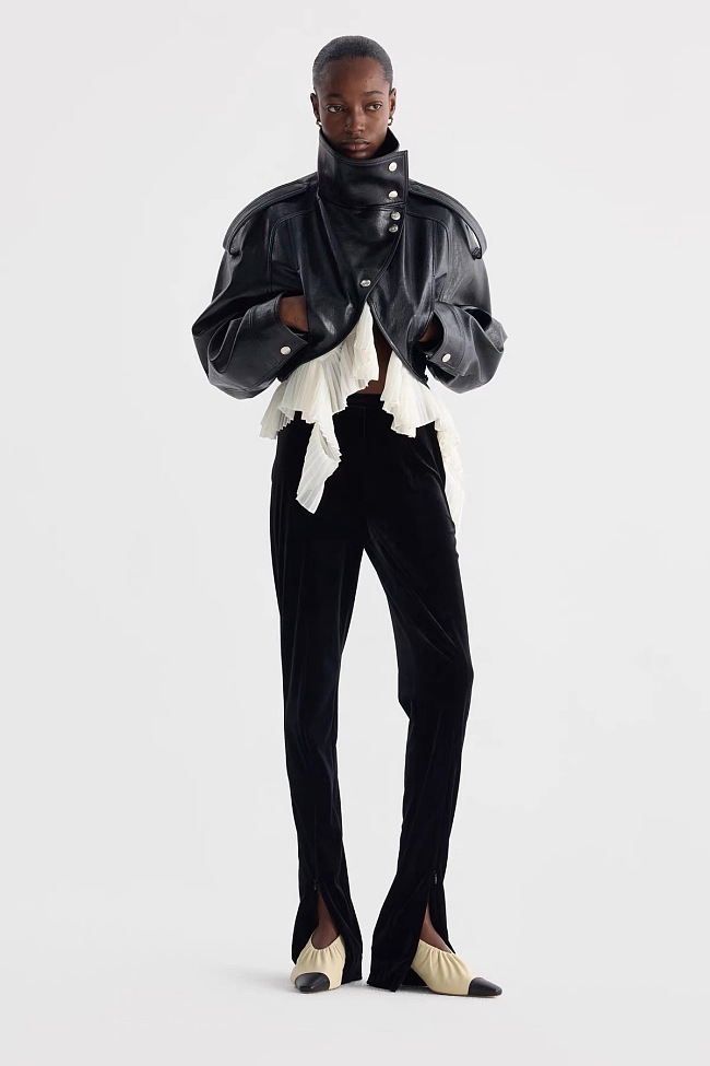 Wave Trim Cape Jacket black