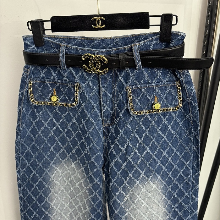 Chain Decorated Flap Pocket Raw Hem Jacquard Argyle Denim Pants