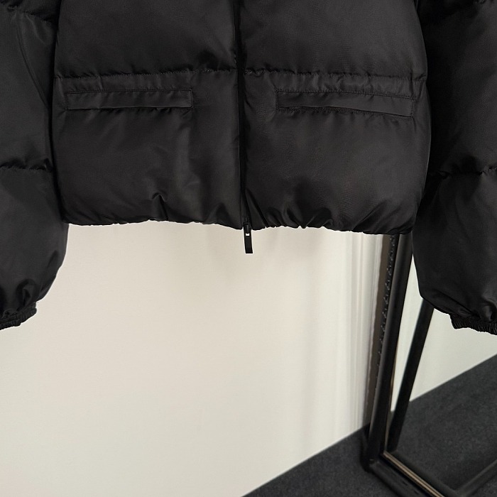 Solid Stand Collar Zip Up Puffer Down Jacket