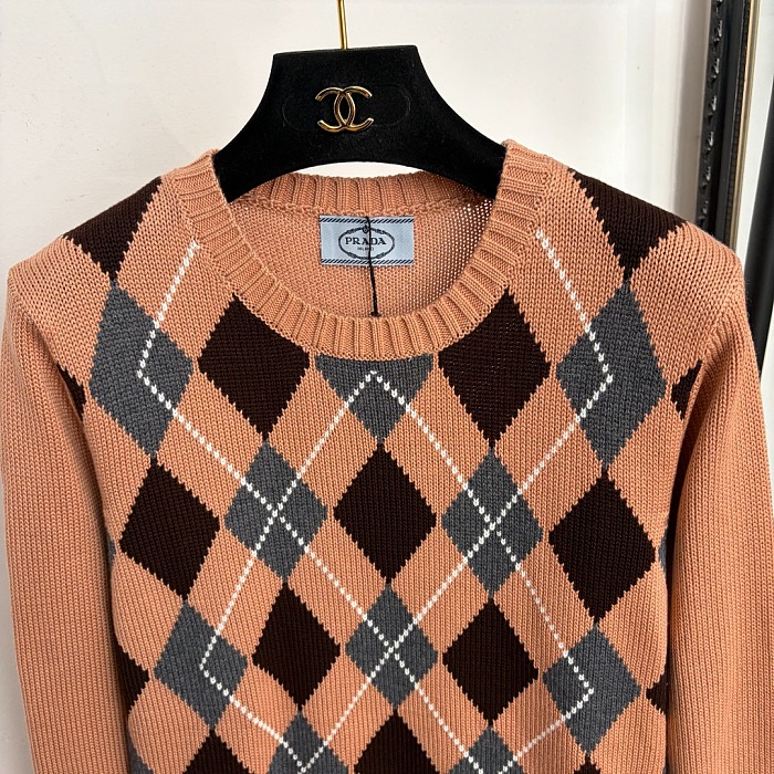 Contrast Argyle Pattern Wool Blend Crew Neck Knit Pullover
