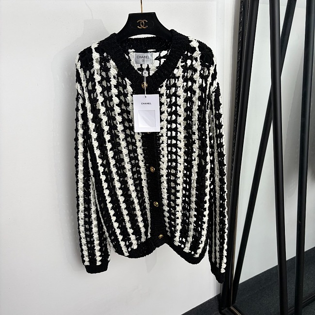 Chic Button Accent Striped Hollow Out Knit Cardigan