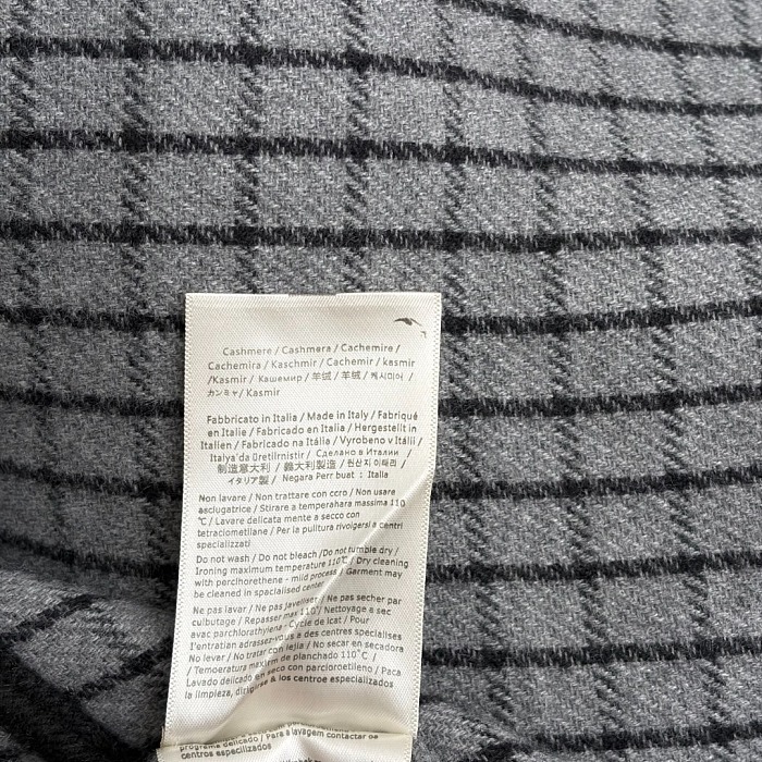 Reversible Plaid Letter Graphic Fringe Hem Cashmere Knit Cardigan Shawl