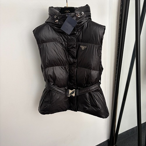 Puffer Hooded Cropped Vest With Belt And Triangle Graphic Detail