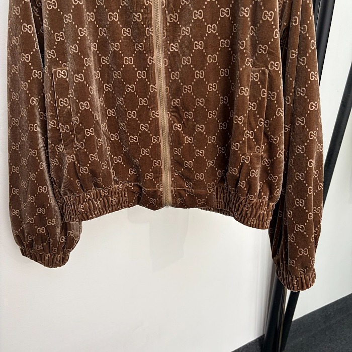 Monogram Letter Graphic Zip Up Velvet Tracksuit