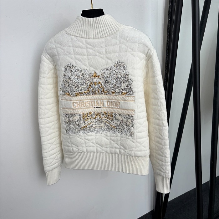 Star Embroidered Zip Up Long Sleeve Knit Cardigan