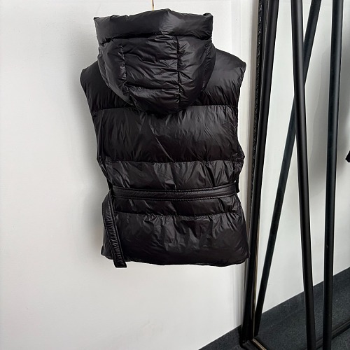 Puffer Hooded Cropped Vest With Belt And Triangle Graphic Detail