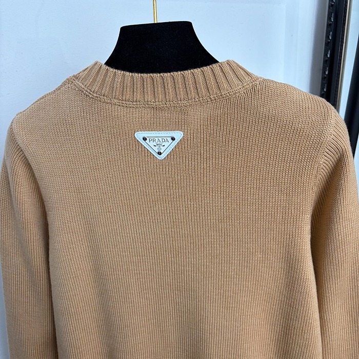 Colorblock Letter Graphic Crewneck Knit Pullover Sweater