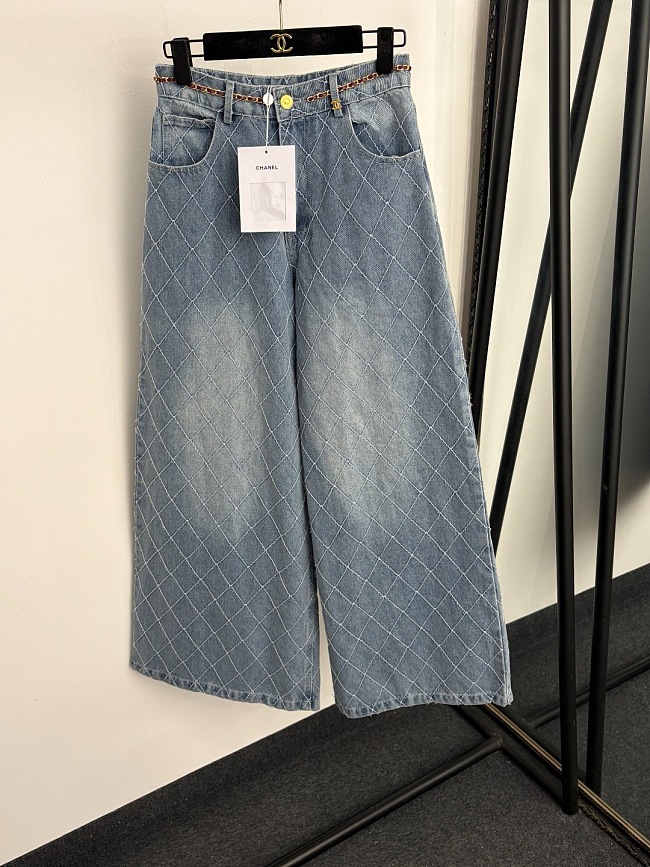Diamond Quilted Chain Waist High Waist Wide Leg Denim Pants