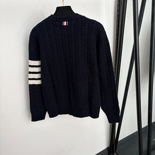 Colorblocked Cable Knit Wool Pullover Sweater With Anchor Graphic