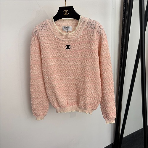 Pearl Beaded Letter Embroidered Crew Neck Knit Pullover