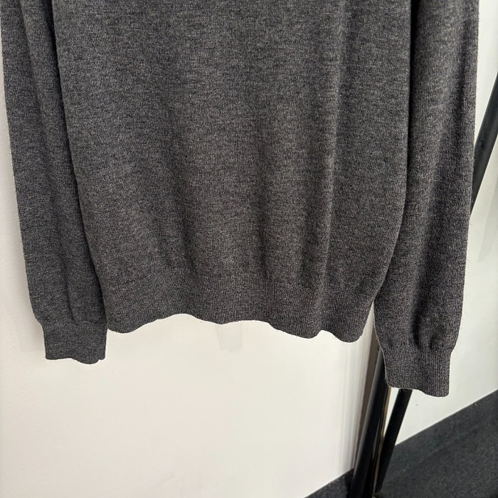 Letter Print V-Neck Wool Knit Pullover Sweater