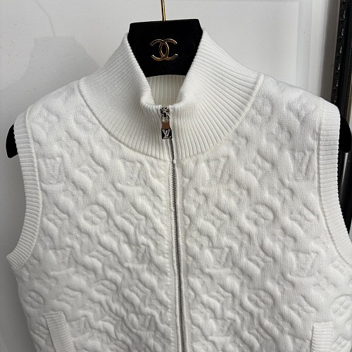 Monogram Embossed Quilted Cotton Puffer Vest