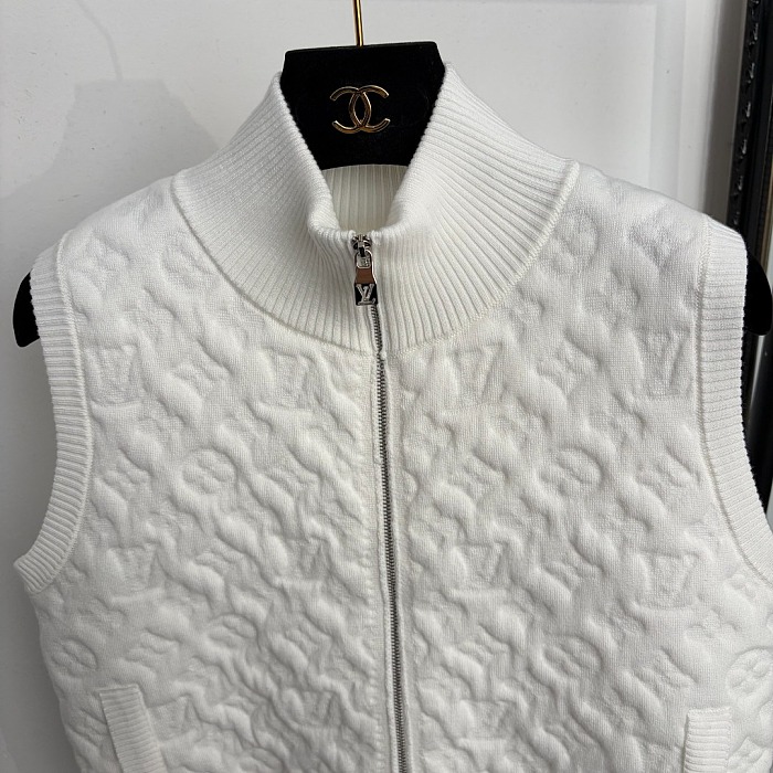 Monogram Embossed Quilted Cotton Puffer Vest