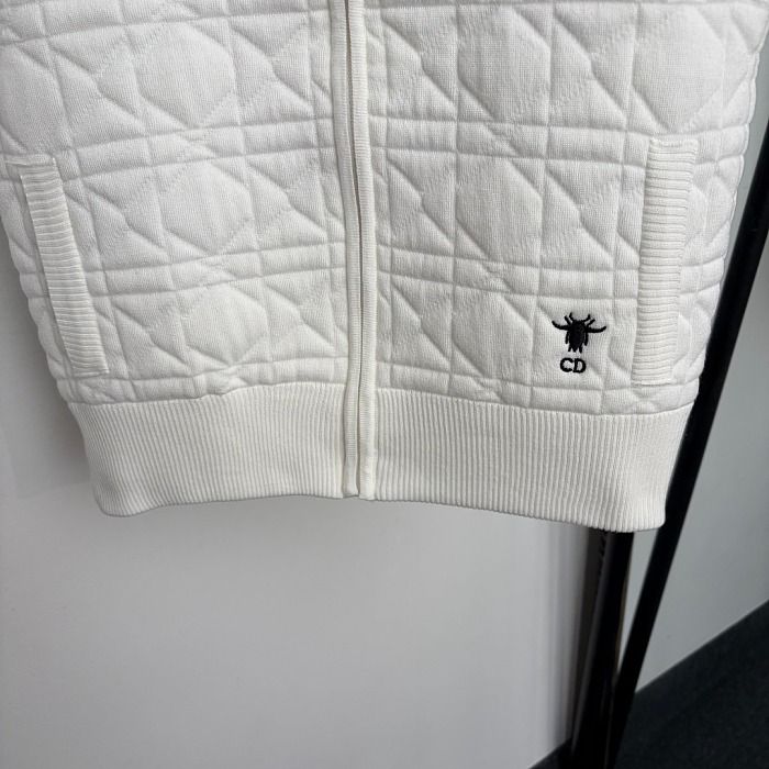 Chic Bee Embroidered V-Neck Knitted Vest Jacket