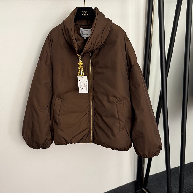 Back Embroidery Metallic Zip Stand Collar Cotton Puffer Jacket