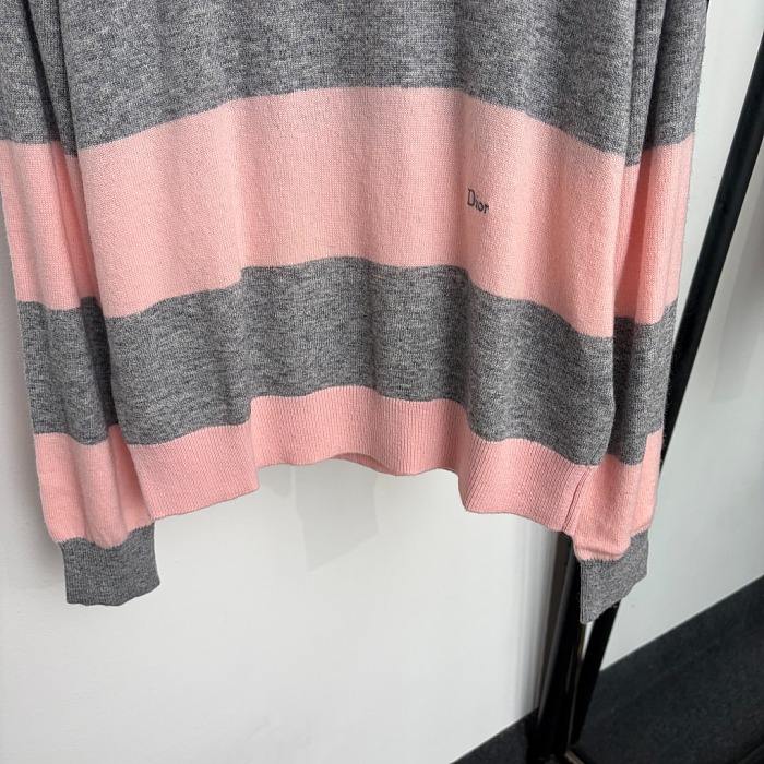 Contrast Striped Letter Embroidered Wool Knit Pullover Top