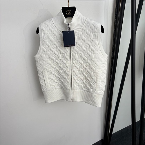 Monogram Embossed Quilted Cotton Puffer Vest