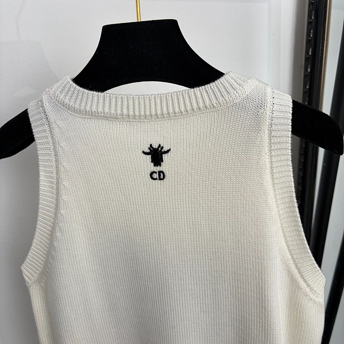 Star Rhinestone And Butterfly Embroidery Knit Tank Top
