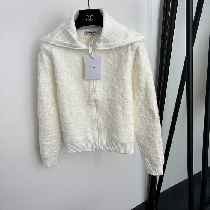 Plush Jacquard Lapel Zip Up Knit Cardigan