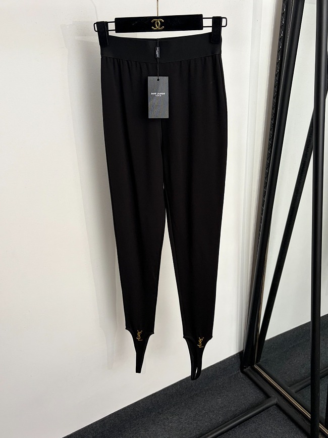 Metal Icon Detail High Stretch Slim Fit Stirrup Leggings