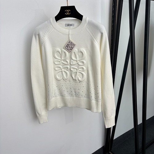 Rhinestone Embellished 3D Graphic Long Sleeve Knit Pullover Sweater