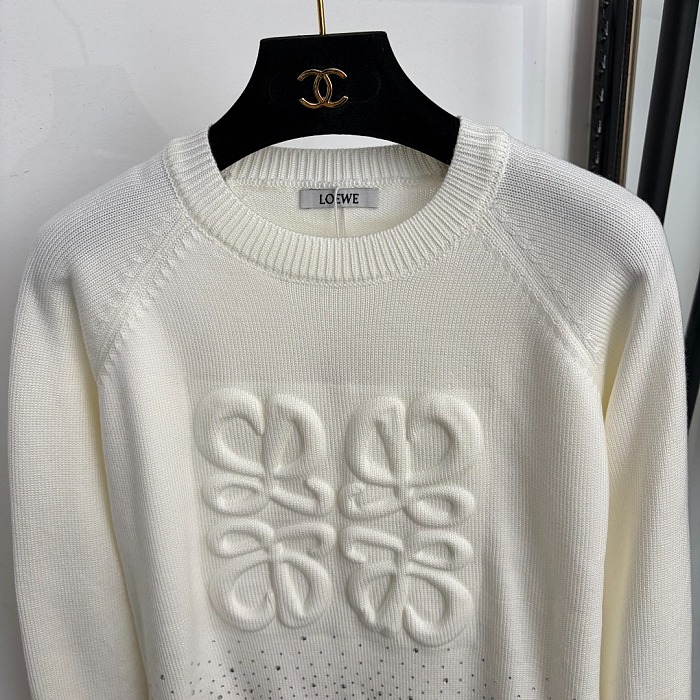 Rhinestone Embellished 3D Graphic Long Sleeve Knit Pullover Sweater