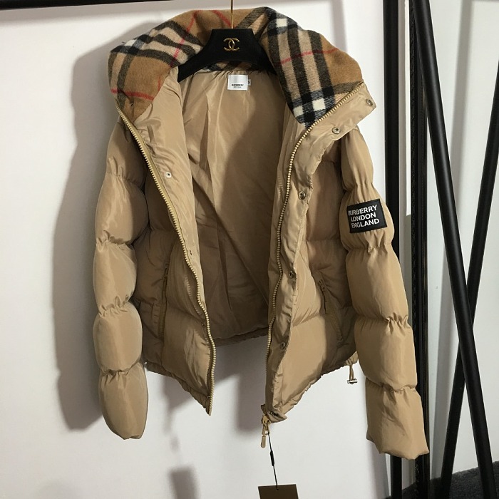 Plaid Trim Letter Graphic Faux Fur Collar Hooded Puffer Jacket