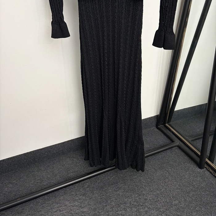 Ruffled Waist V-Neck Hollow Out Knit Maxi Dress