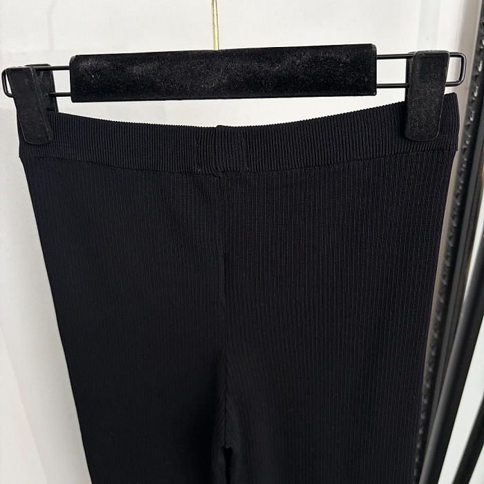 Metal Letter Detail Stretch Slim Fit Knit Biker Shorts