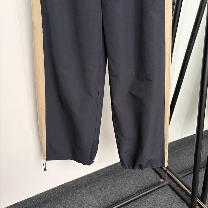 Letter Embroidered Contrast Trim Elastic Waist Casual Straight Leg Pants