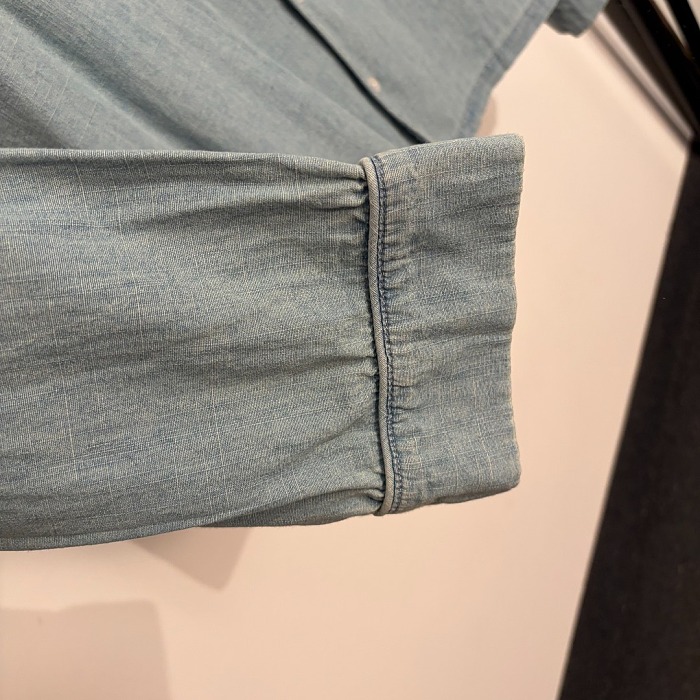 Letter Embroidered Single Pocket Long Sleeve Denim Shirt