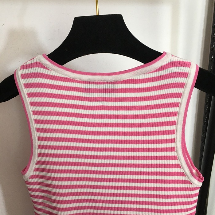Chic Striped Letter Print Slim Fit Knit Tank Top