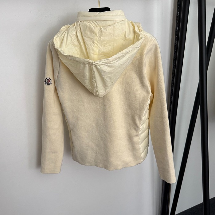 Contrast Knit Spliced Hooded Puffer Jacket