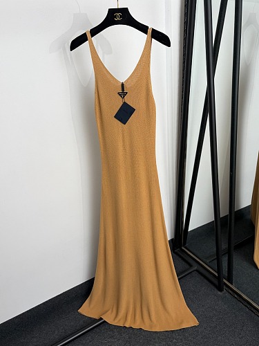 Rhinestone Triangle Graphic V-Neck Knit Maxi Cami Dress