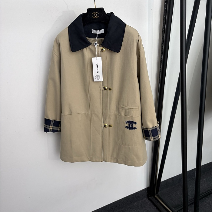 Contrast Colorblock Icon Patch Lapel Collar Trench Coat