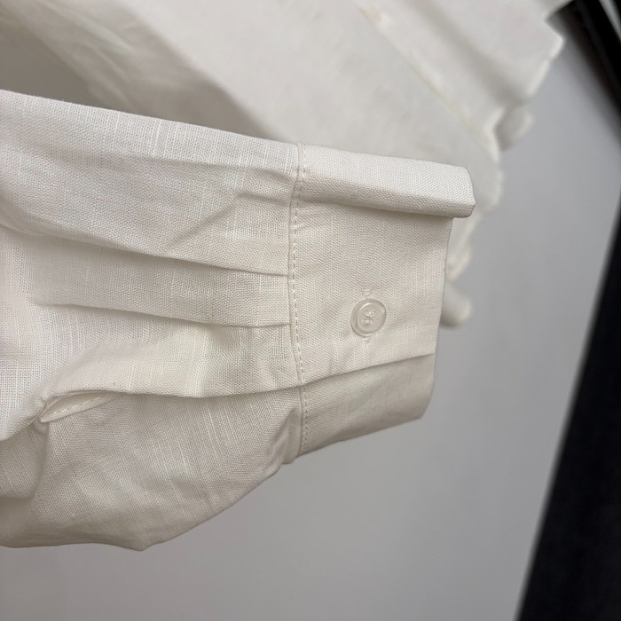 Triangle Metal Icon Detail Breathable Linen Long Sleeve Shirt